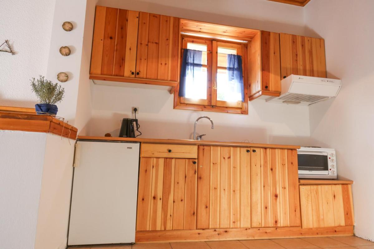 Orias Guesthouse & Farm Kalavryta Exterior foto